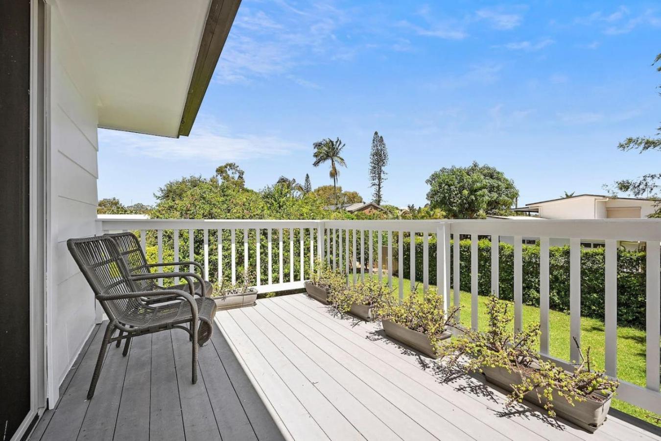 Sunbird Family Getaway - Sleeps Holiday home *